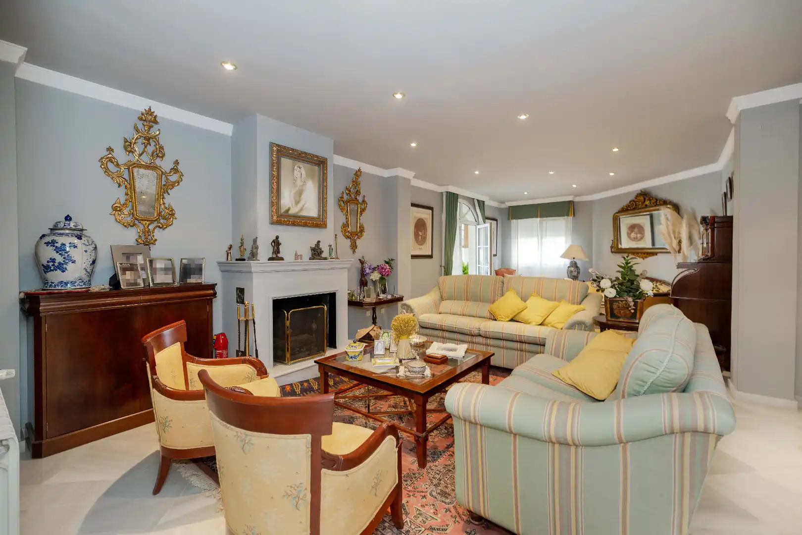 Sala de estar de Casa o chalet en venta en Málaga con Jardín privado, Terraza y Piscina