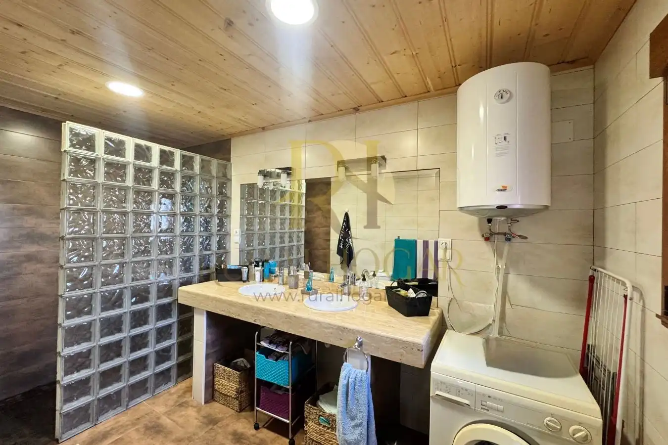 Cocina de Casa o chalet en venta en Gradefes con Calefacción, Parquet y Amueblado