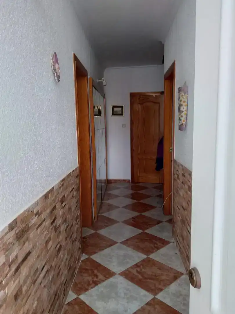 Casa adosada en venda a Fines