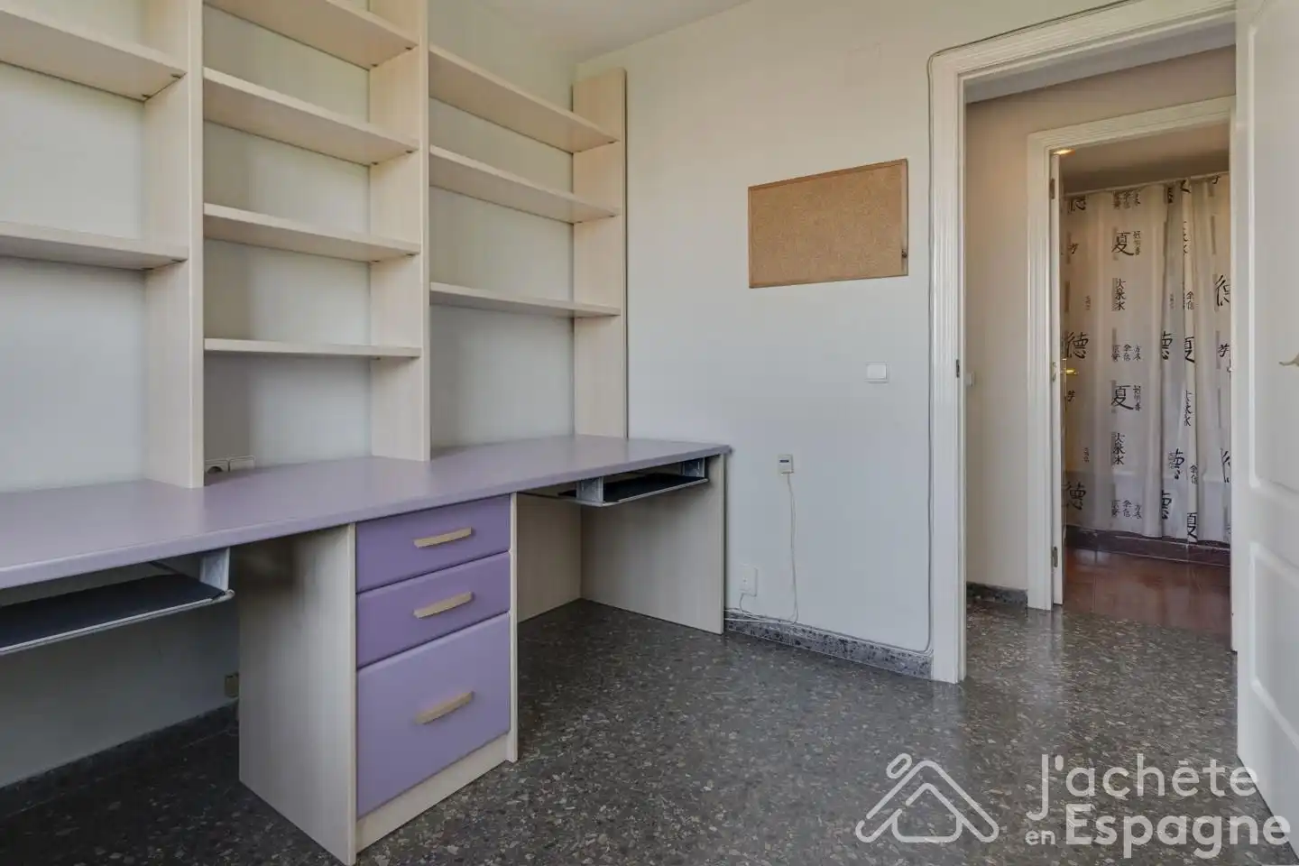 Maisonette zum Verkauf in Valencia mit Klimaanlage, Heizung und Terrasse