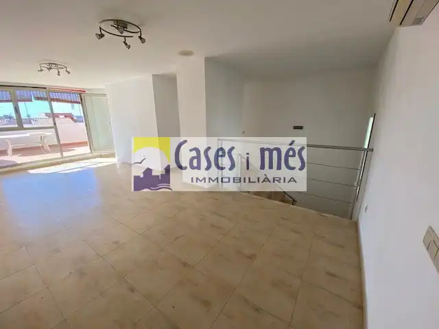 Ático de alquiler en Rafelbuñol / Rafelbunyol con Aire acondicionado, Terraza y Trastero