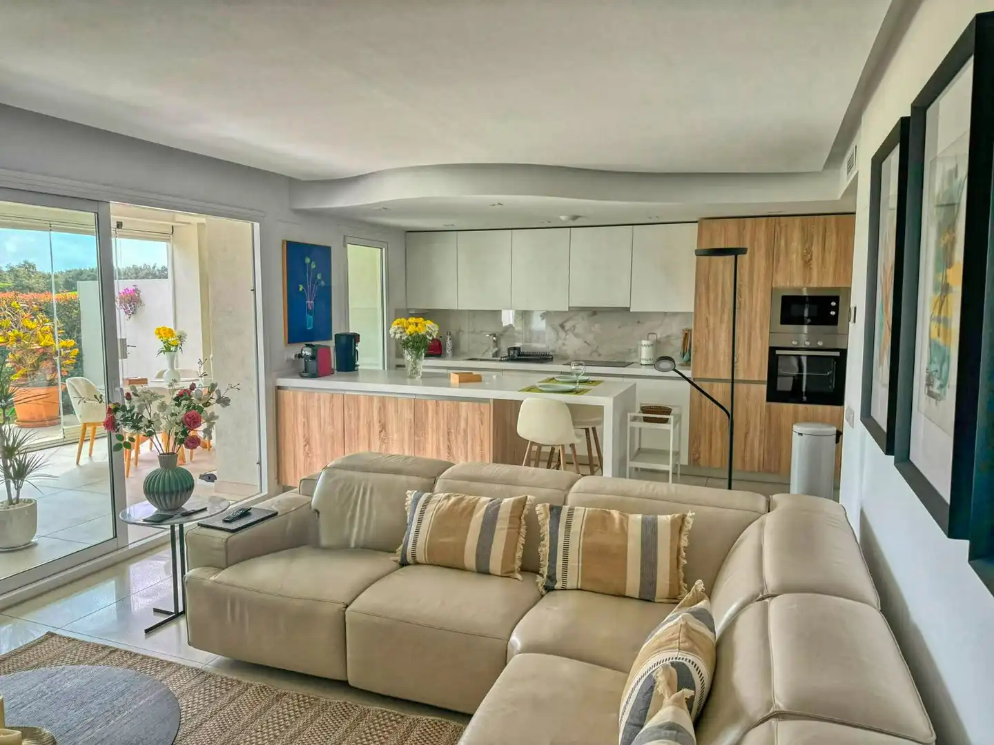 Casa aparellada amb piscina en venda a Sotogrande Alto, imagen 4