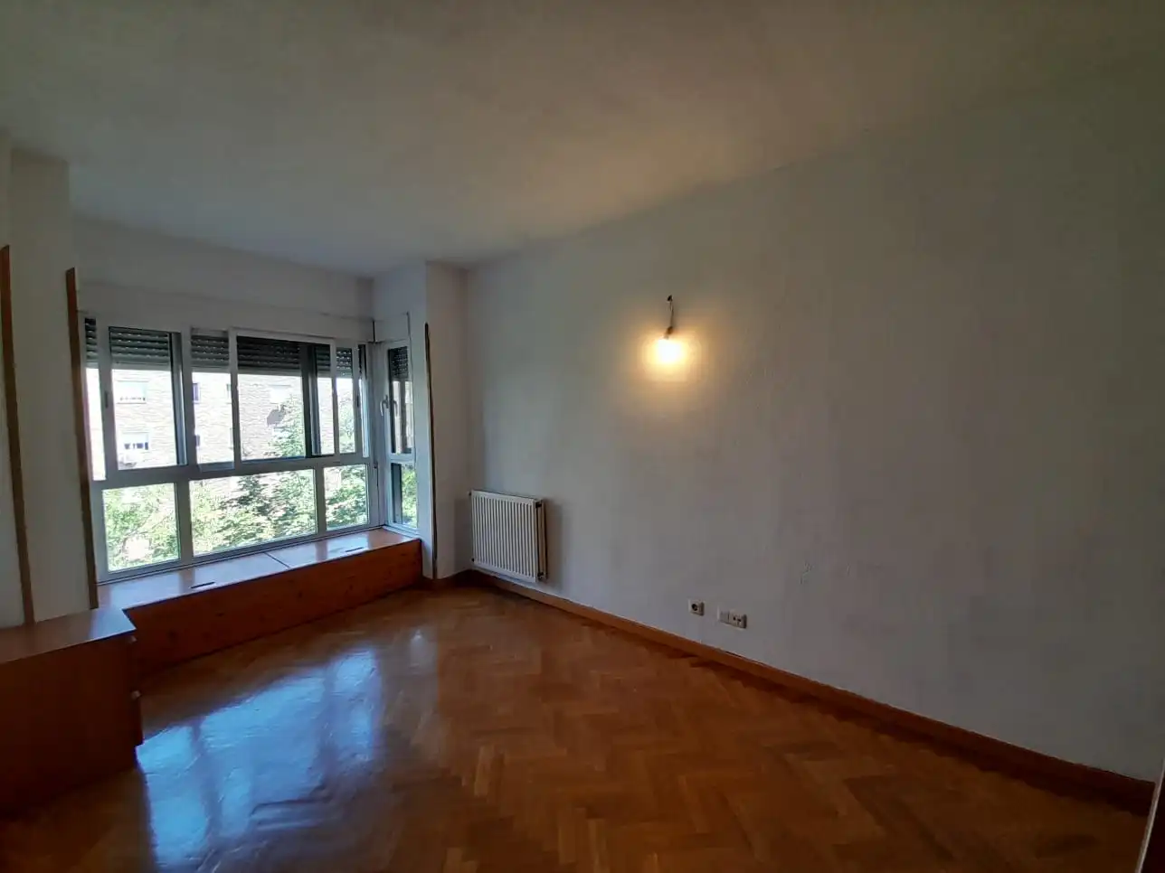 Habitación de Piso en venta en Madrid con Calefacción, Parquet y Trastero