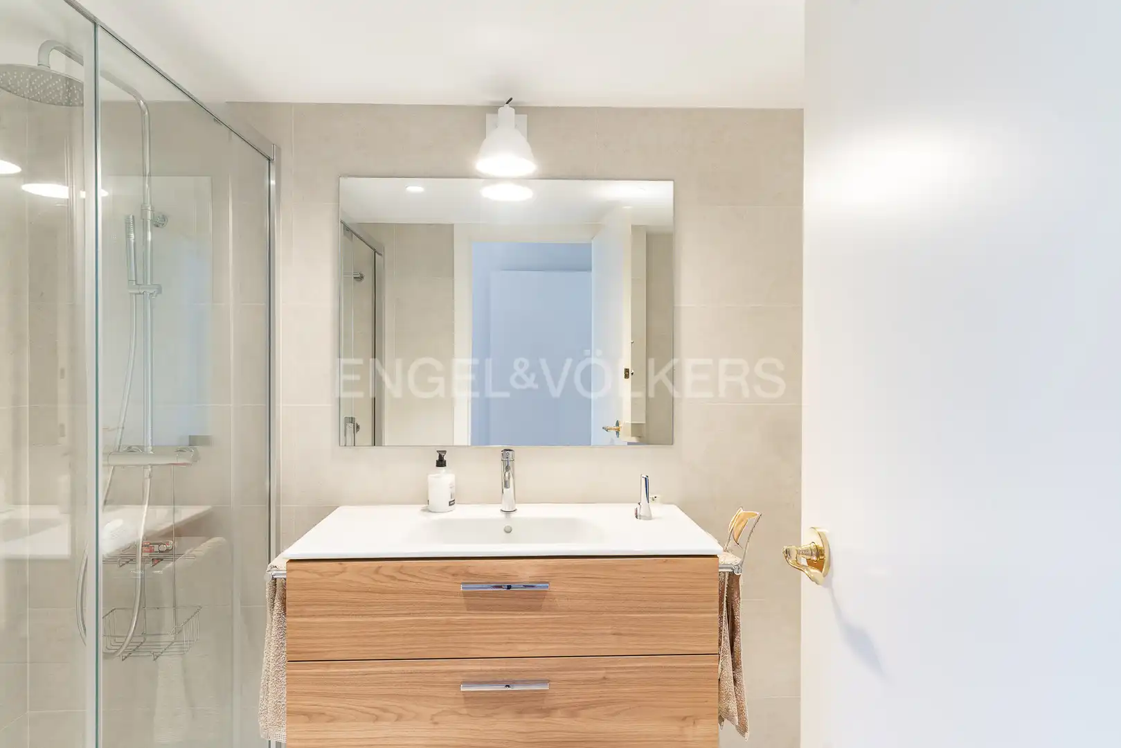 Bathroom of Flat for rent in Sant Vicenç de Montalt  with Heating, Private garden and Terrace