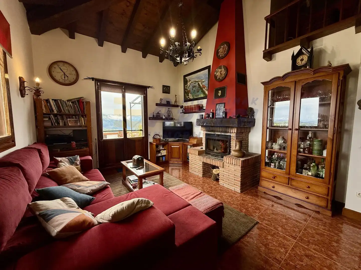 Sala d'estar de Casa o xalet en venda en Mutriku amb Calefacció, Jardí privat i Traster