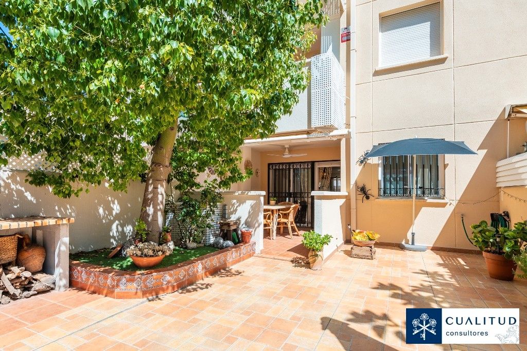 Garden of Planta baja for sale in Oropesa del Mar / Orpesa  with Terrace, Furnished and Oven
