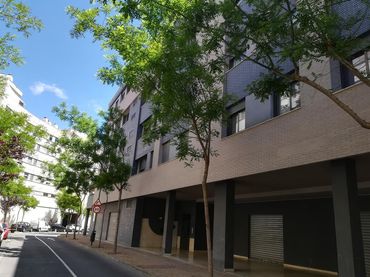 Parking with lift for sale in Joaquin Garcia Girona