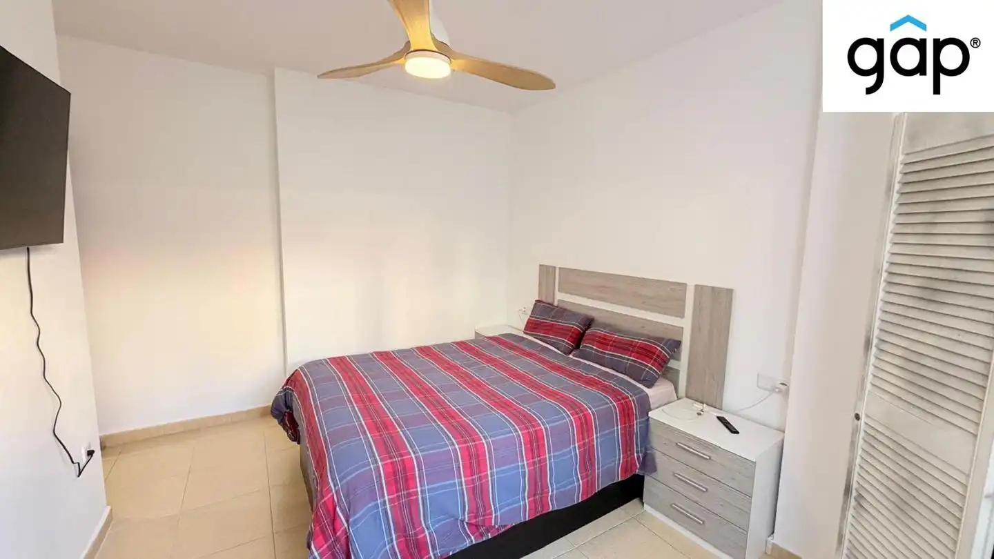 Habitación de Planta baja en venta en Arcas del Villar con Calefacción, Terraza y Amueblado