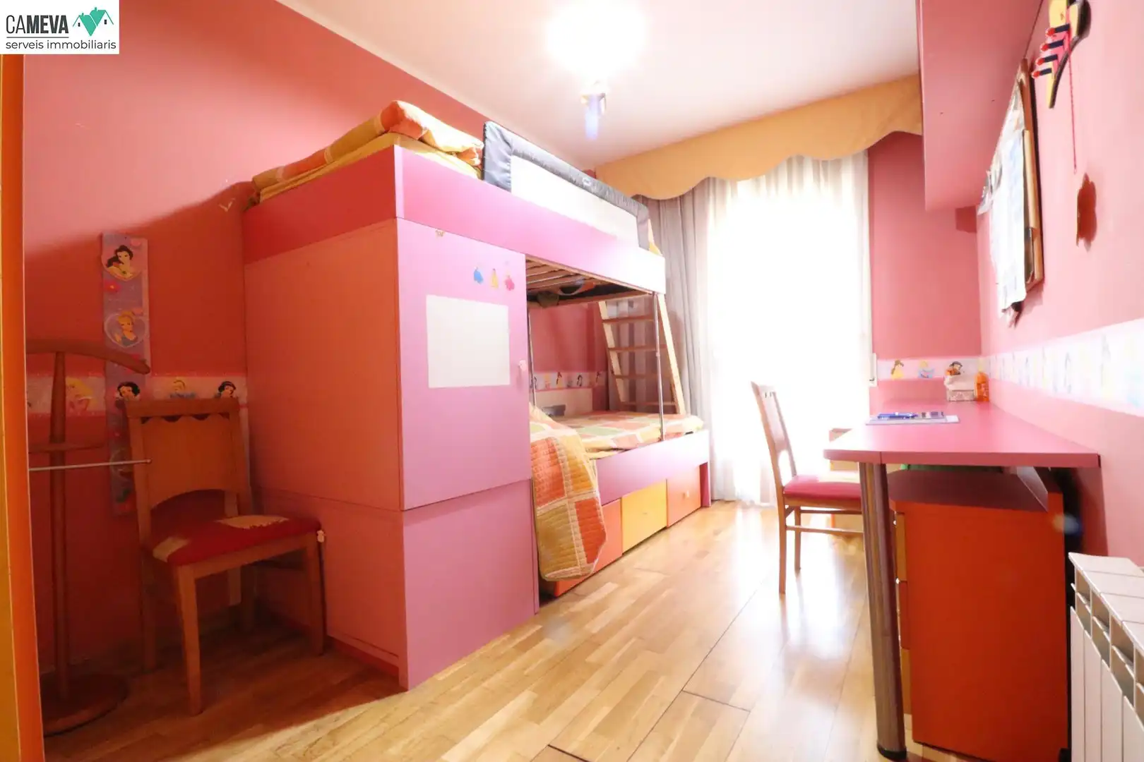 Habitación de Piso en venta en Sabadell con Aire acondicionado, Calefacción y Parquet