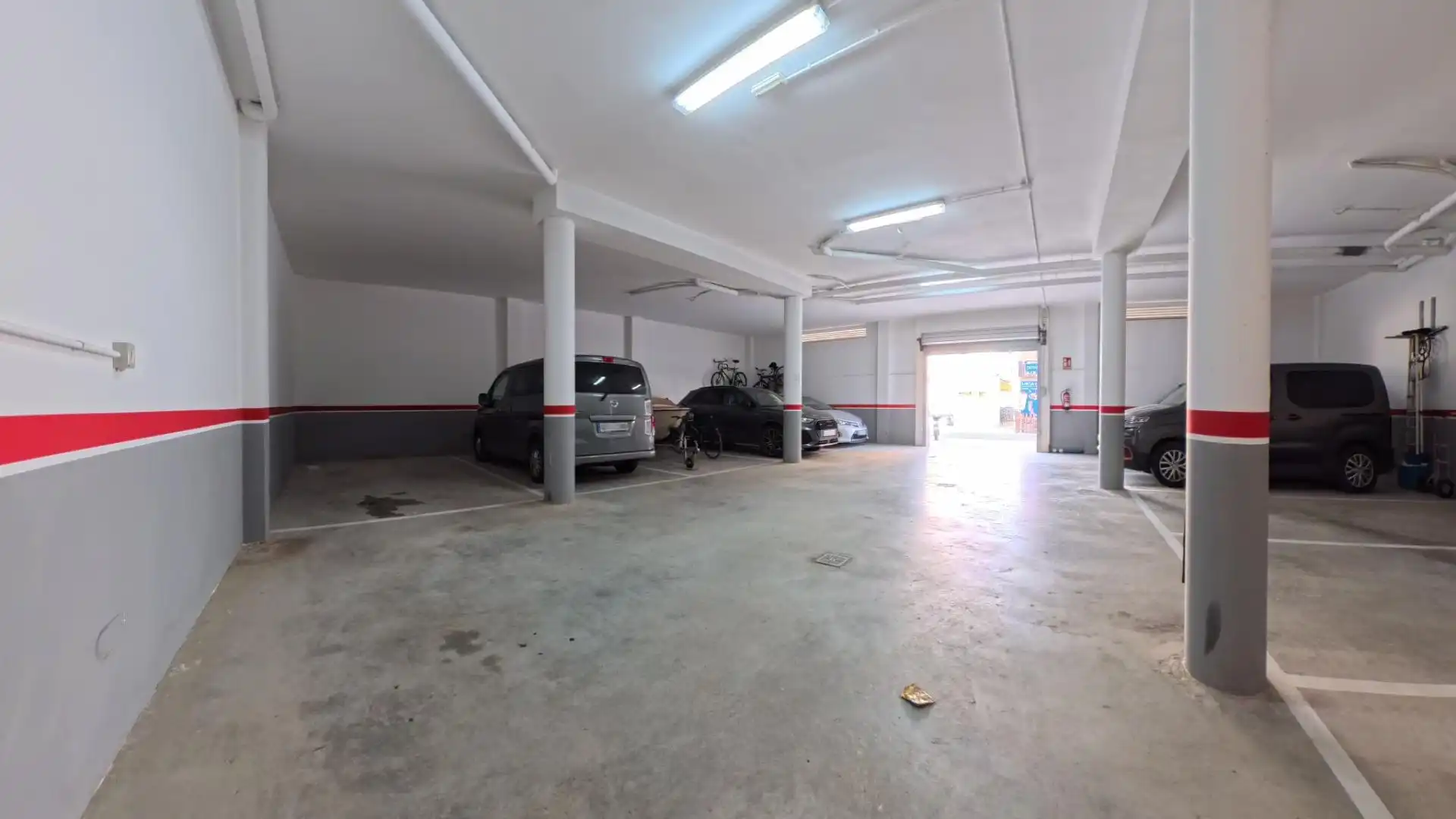 Parking of Flat for rent in Deltebre  with Parquet flooring