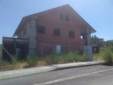 Residencial amb ascensor en venda a Barro