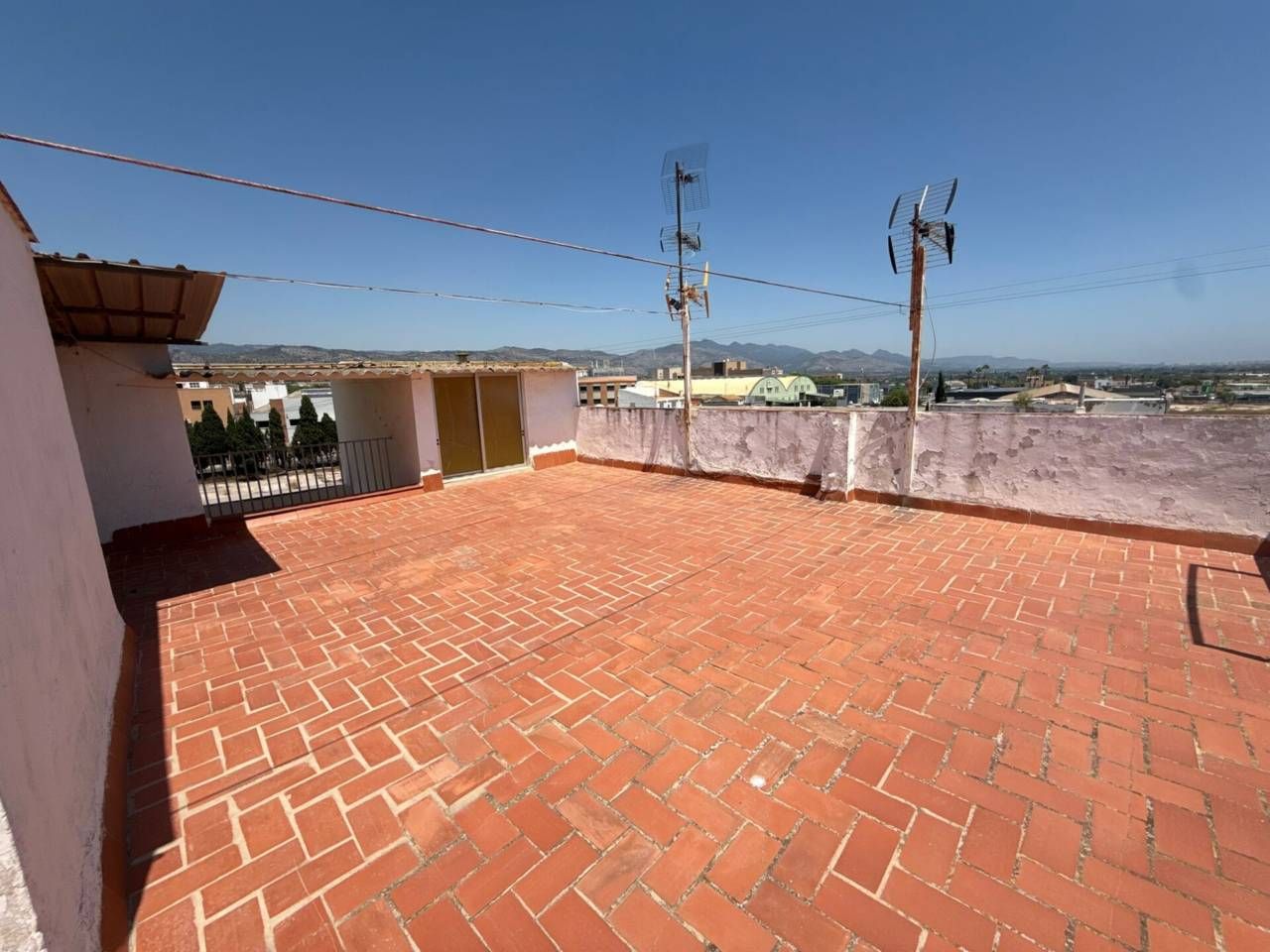 Terrace of Flat to rent in Castellón de la Plana / Castelló de la Plana  with Air Conditioner, Terrace and Storage room