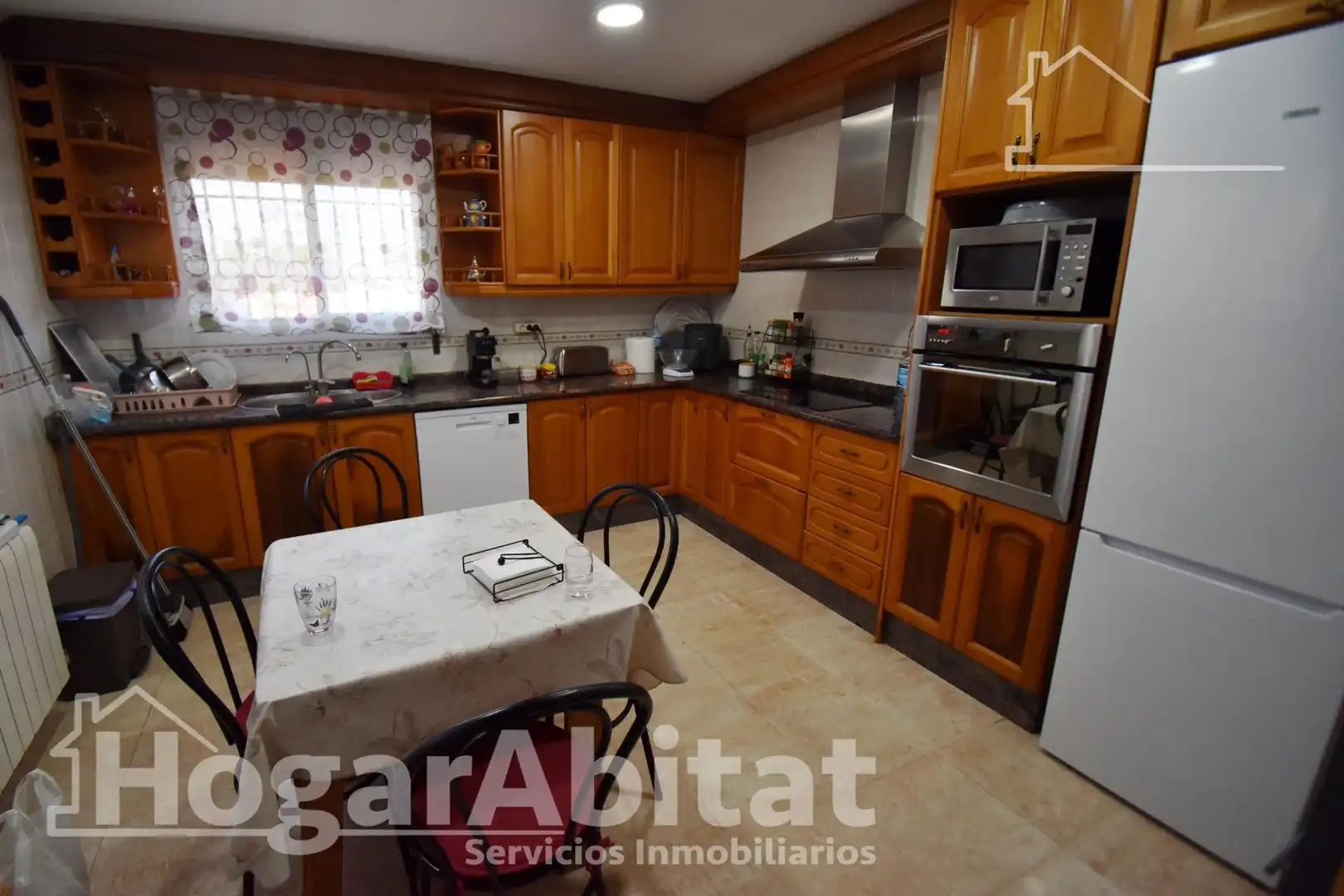 Küche von Haus oder Chalet zum Verkauf in Castellón de la Plana / Castelló de la Plana mit Klimaanlage, Privatgarten und Terrasse