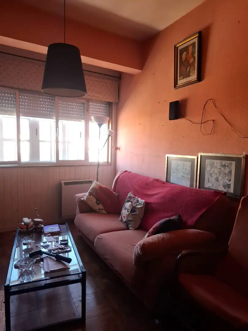 Wohnzimmer von Gebäude zum Verkauf in Ordes