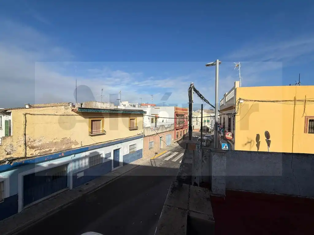 Vista exterior de Casa o chalet en venta en Alcalá de Guadaira