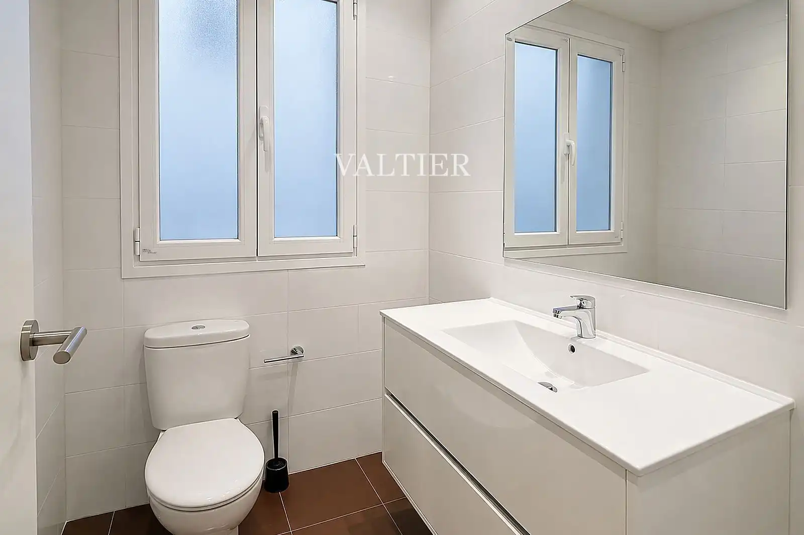 Bathroom of Flat for rent in Madrid  with Air Conditioner