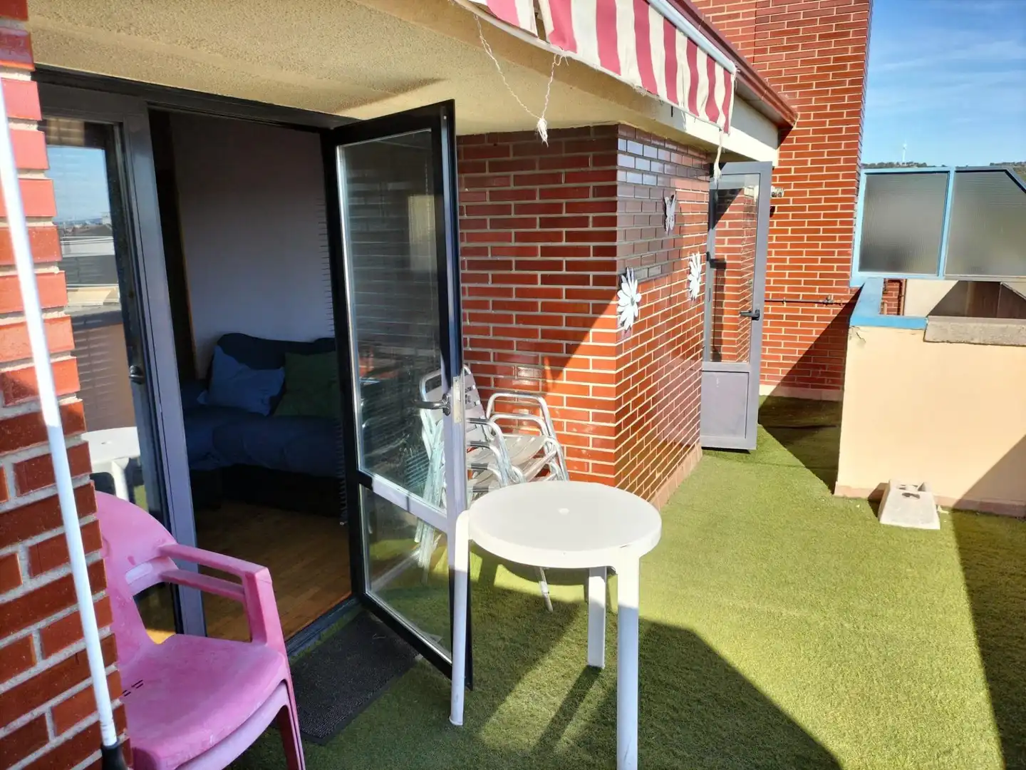 Terrasse von Dachboden zur Miete in Palencia mit Heizung, Parkett und Terrasse