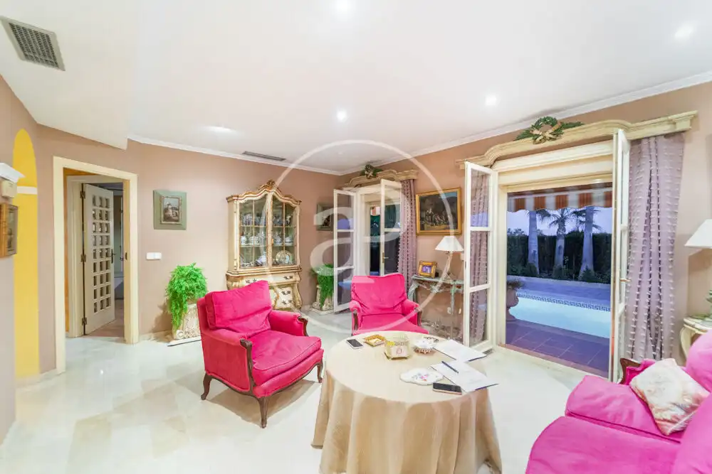 Living room of Houses for sale in Golf Bahía