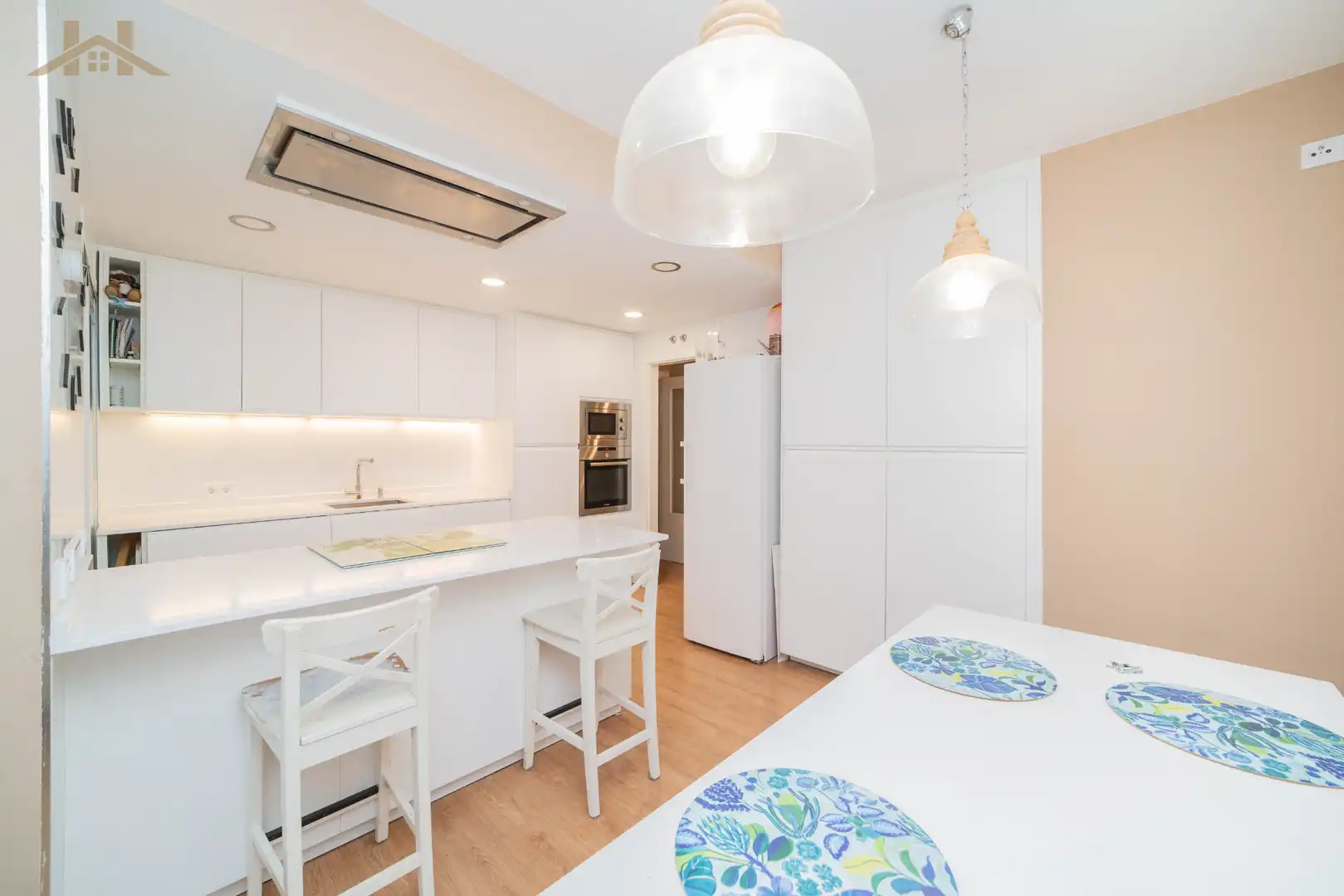 Kitchen of Duplexes for sale in Villanueva del Pardillo  with Air Conditioner, Heating and Parquet flooring