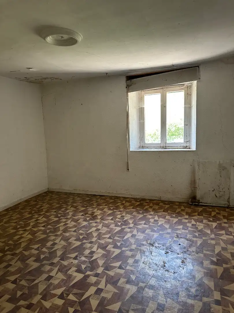 Country house zum Verkauf in Aguilar de Campoo mit Balkon
