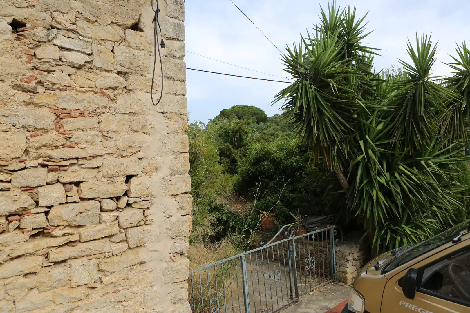 Vista exterior de Finca rústica en venda en Begur amb Jardí privat