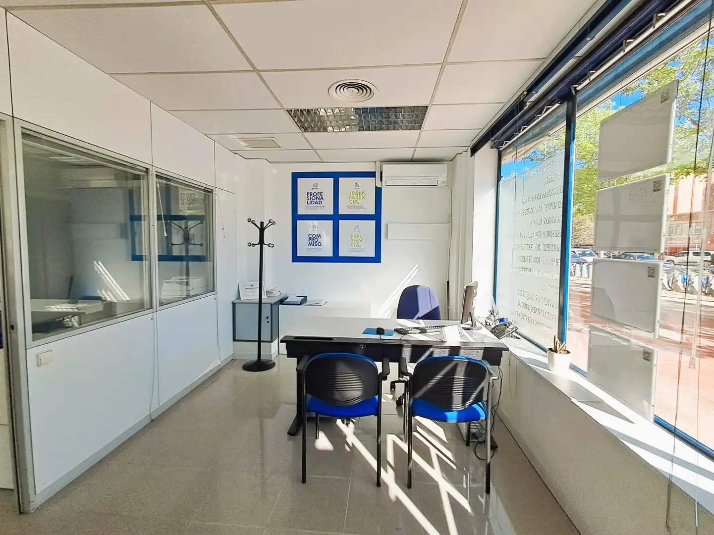 Local de alquiler en Madrid con Aire acondicionado, Calefacción y Amueblado