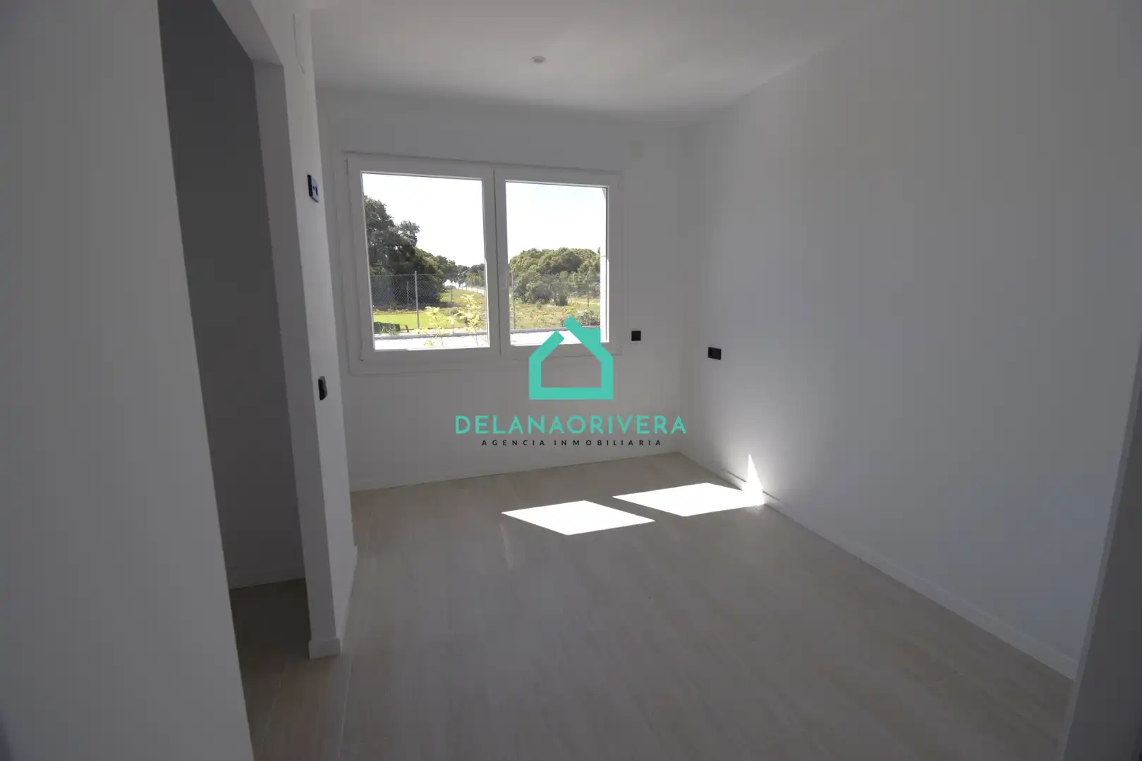 Bedroom of Houses for sale in Pozo de Guadalajara  with Heating, Private garden and Furnished