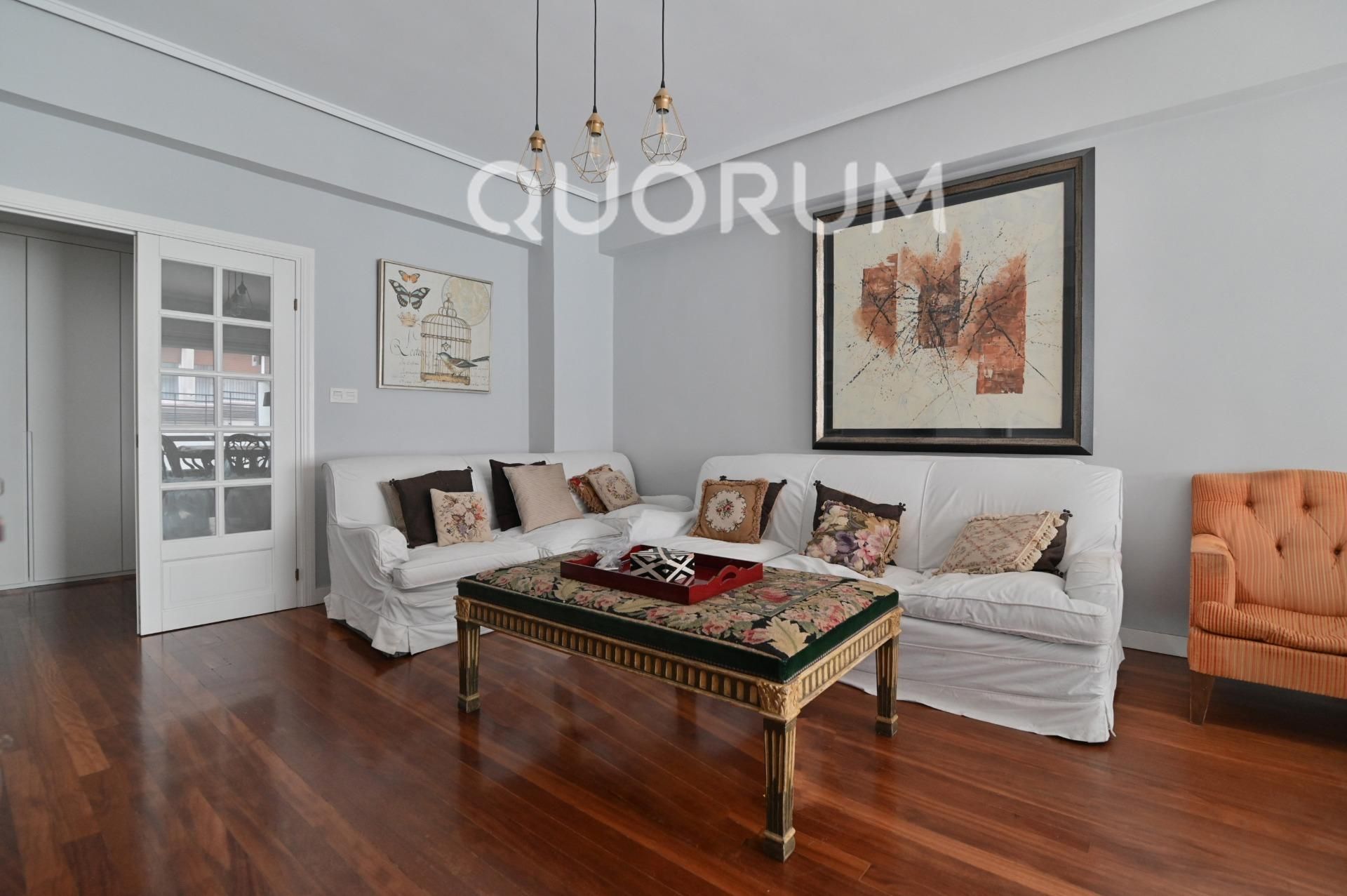 Living room of Flat for sale in Bilbao   with Terrace