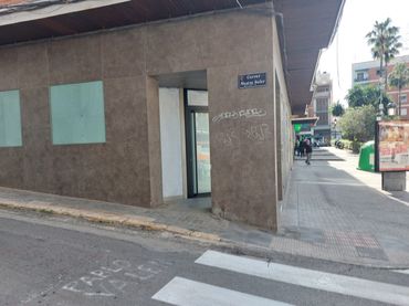 Local comercial de lloguer a Plaça Major