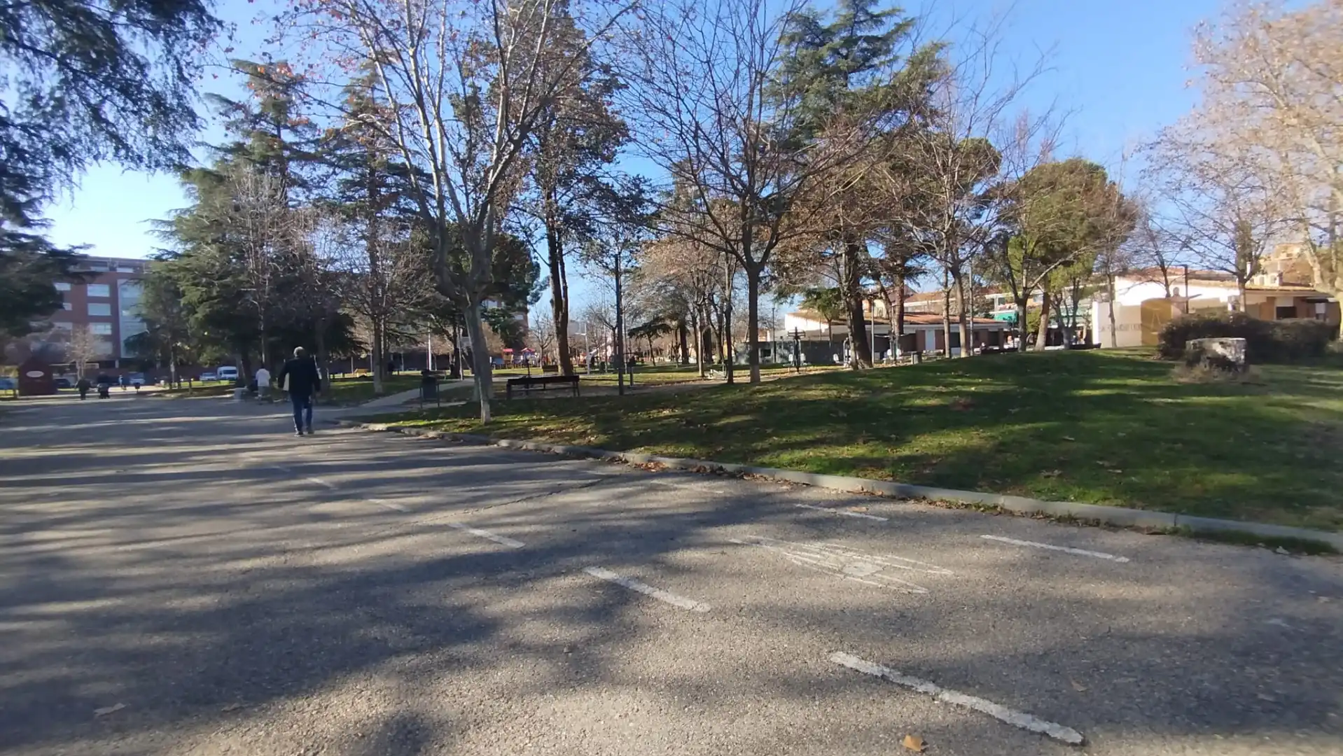 Vista exterior de Piso en venta en Azuqueca de Henares con Calefacción y Terraza