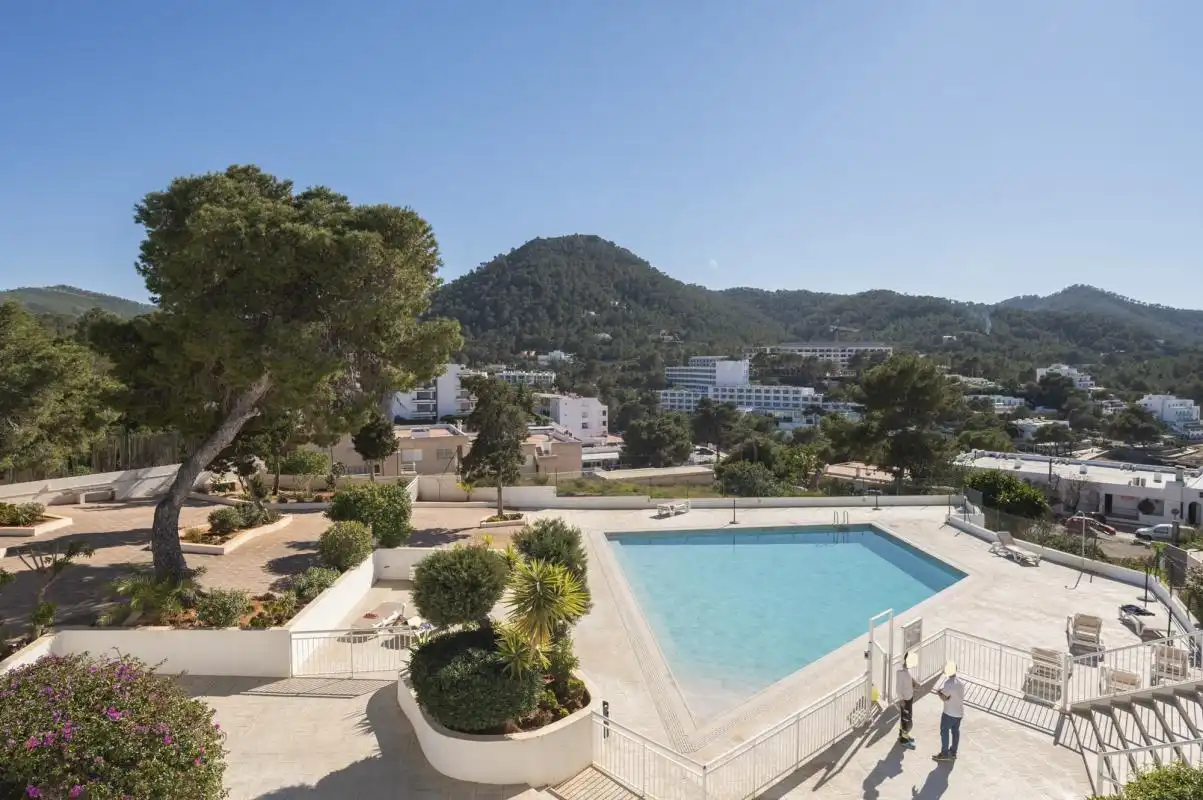 Piscina de Estudi en venda en Sant Joan de Labritja amb Calefacció, Jardí privat i Piscina