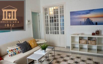 Living room of Flat for sale in  Cádiz Capital