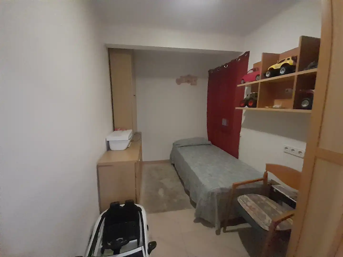Habitación de Piso en venta en L'Hospitalet de Llobregat con Balcón