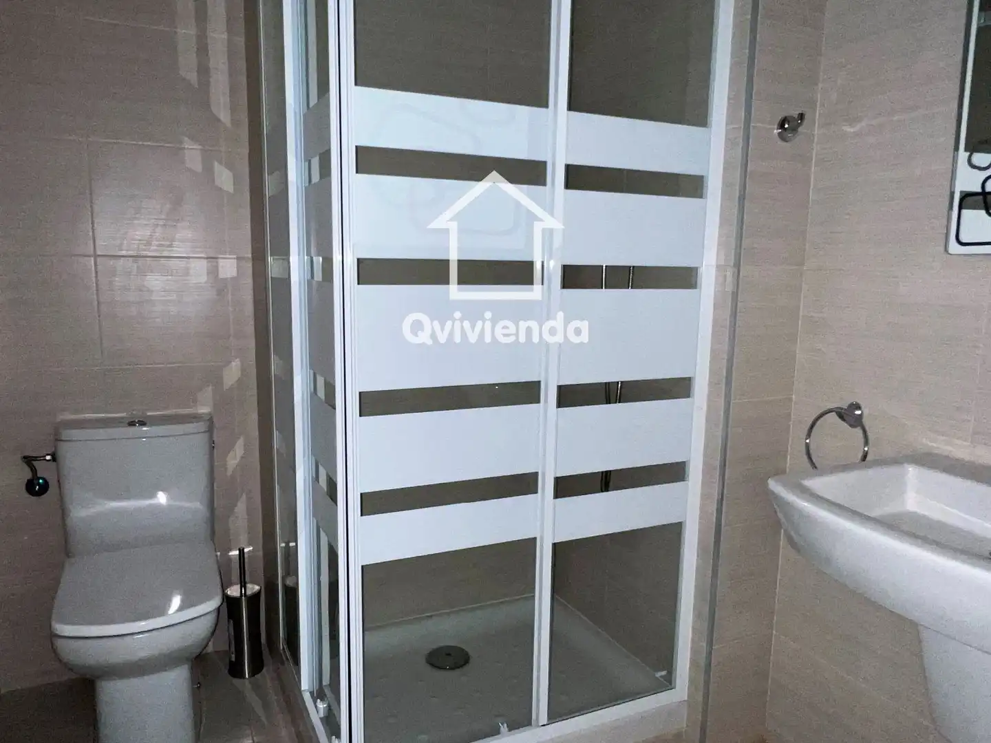 Bany de Pis en venda en Granollers amb Calefacció