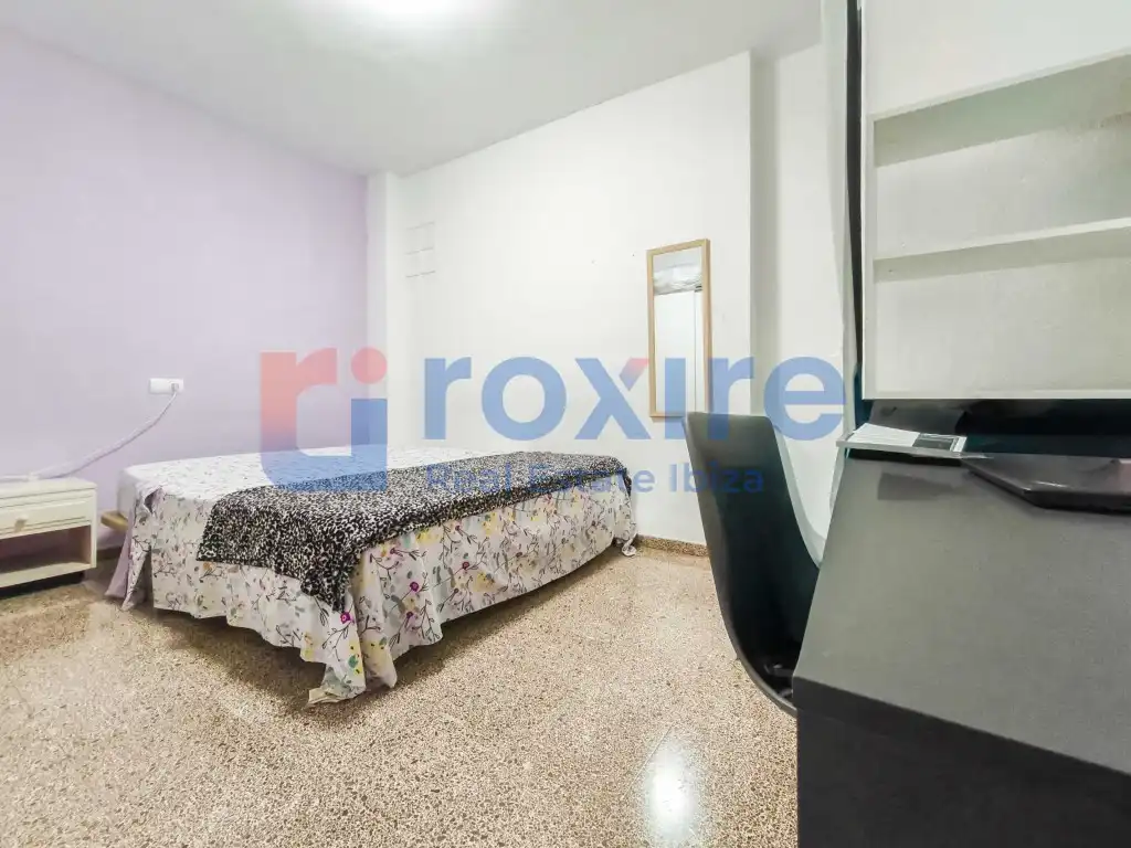 Bedroom of Buildings for sale in Sant Antoni de Portmany