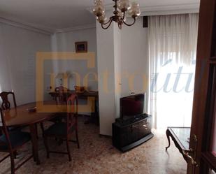 Living room of Flat to rent in Salamanca Capital  with Balcony