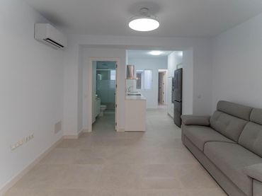 Rez-de-chaussée à louer à Centro