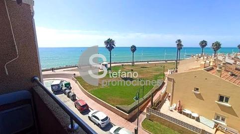 Foto 4 de Pis en venda a Guadalmar, Málaga Capital