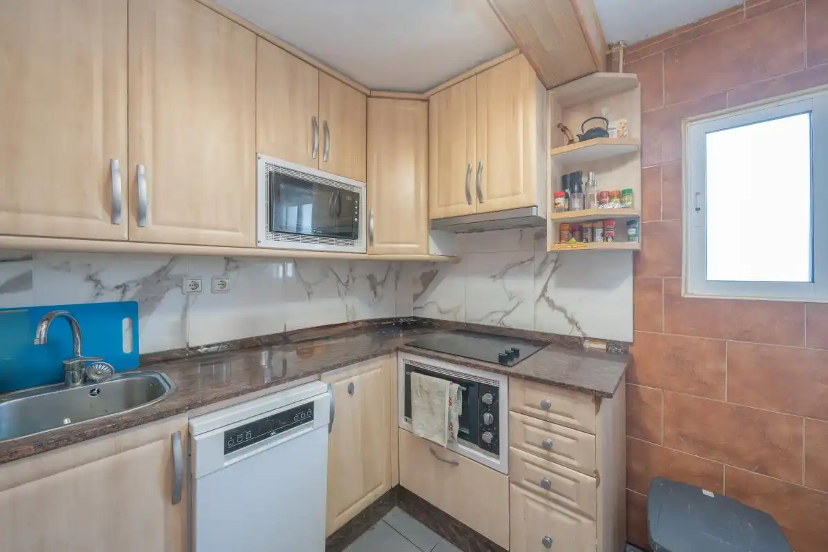 Cuina de Pis en venda en Benidorm amb Aire condicionat, Calefacció i Terrassa
