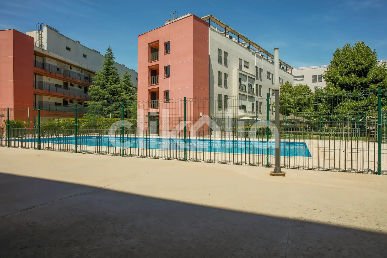 Piscina de Piso en venta en Torrejón de Ardoz con Calefacción, Trastero y Piscina