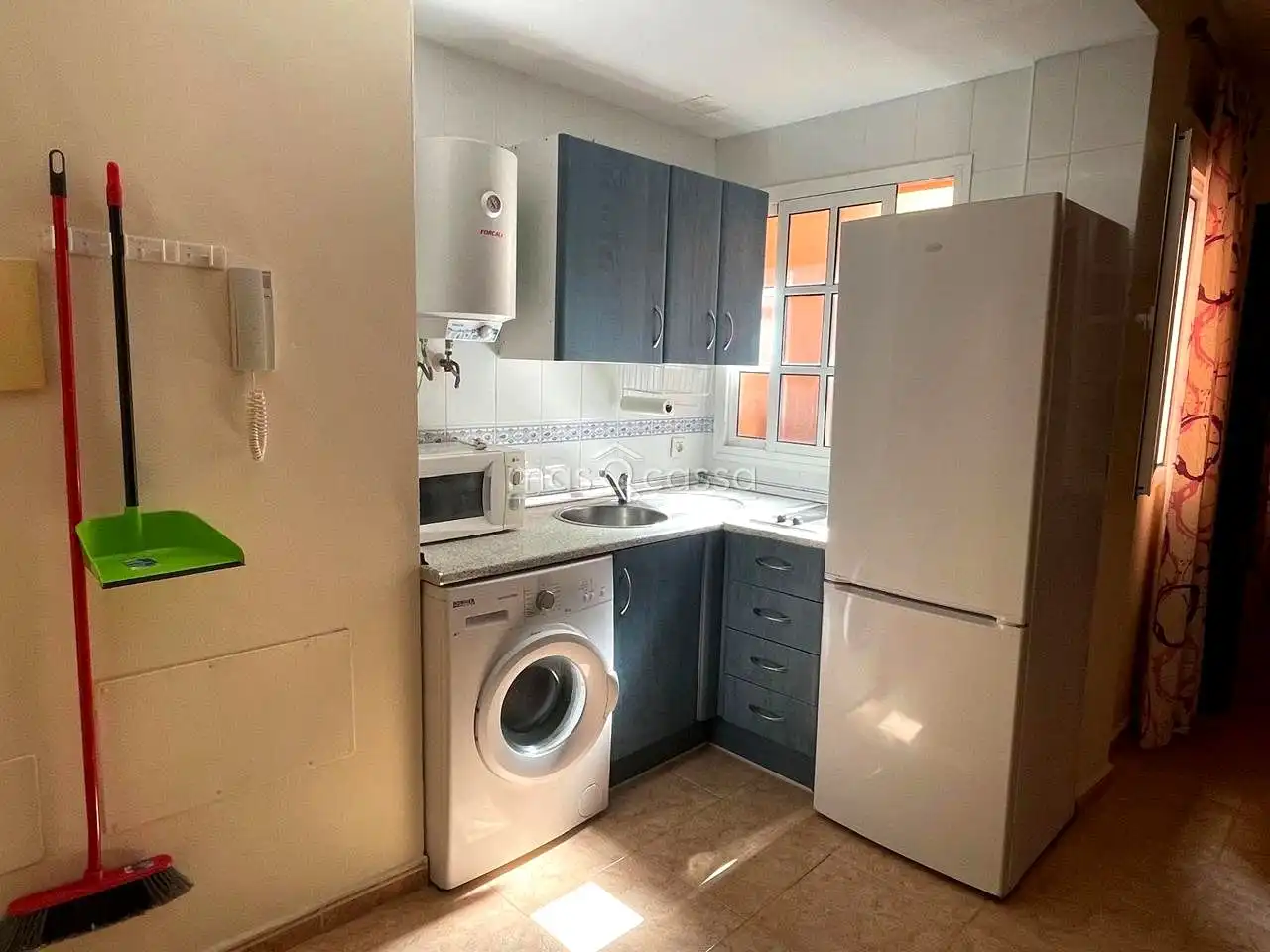 Cocina de Piso de alquiler en La Línea de la Concepción con Amueblado