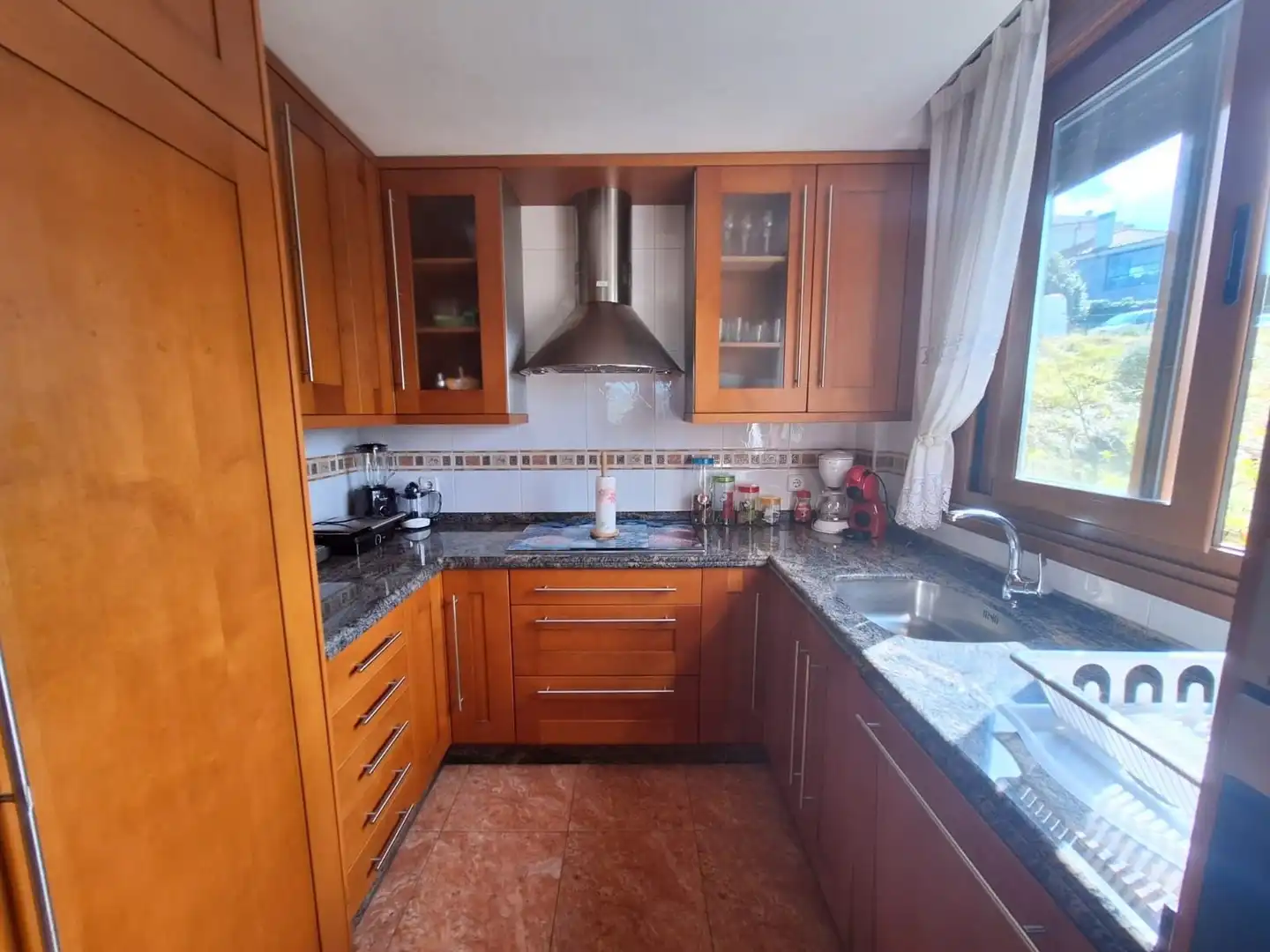Cuina de Casa o xalet de lloguer en Carreño amb Calefacció, Jardí privat i Piscina