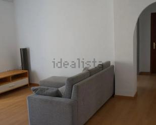 Living room of Flat to rent in Mislata  with Air Conditioner, Parquet flooring and Furnished