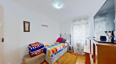 Foto 3 de Piso en venta en Numancia - San Fernando, Santander