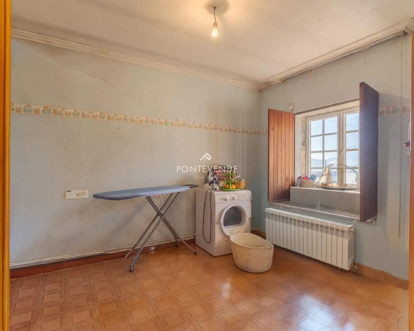 Kitchen of Houses for sale in Vilanova de Arousa  with Heating, Terrace and Swimming Pool