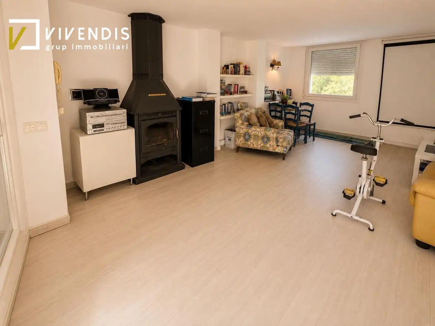 Sala d'estar de Casa o xalet en venda en Lleida amb Aire condicionat, Calefacció i Jardí privat