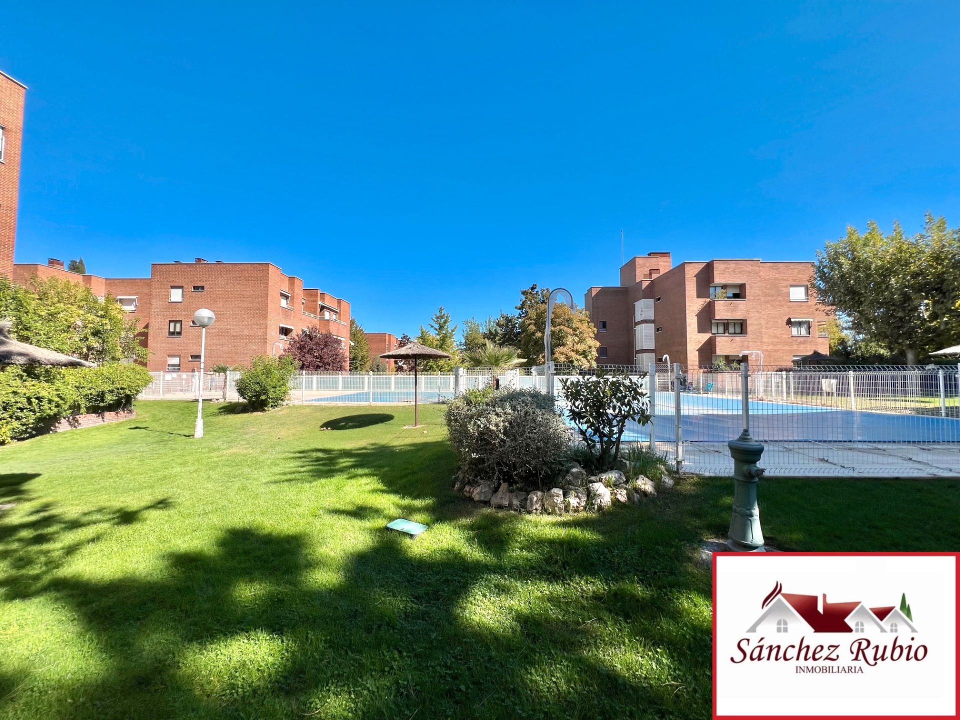 Exterior view of Flat for sale in Pozuelo de Alarcón  with Heating, Parquet flooring and Storage room
