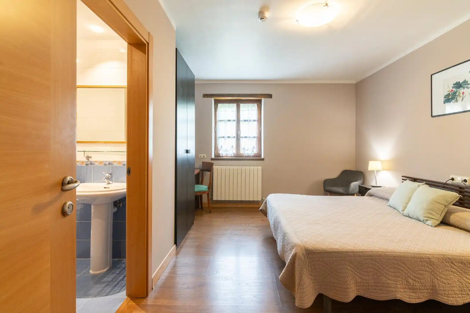 Schlafzimmer von Gebäude zum Verkauf in Aribe