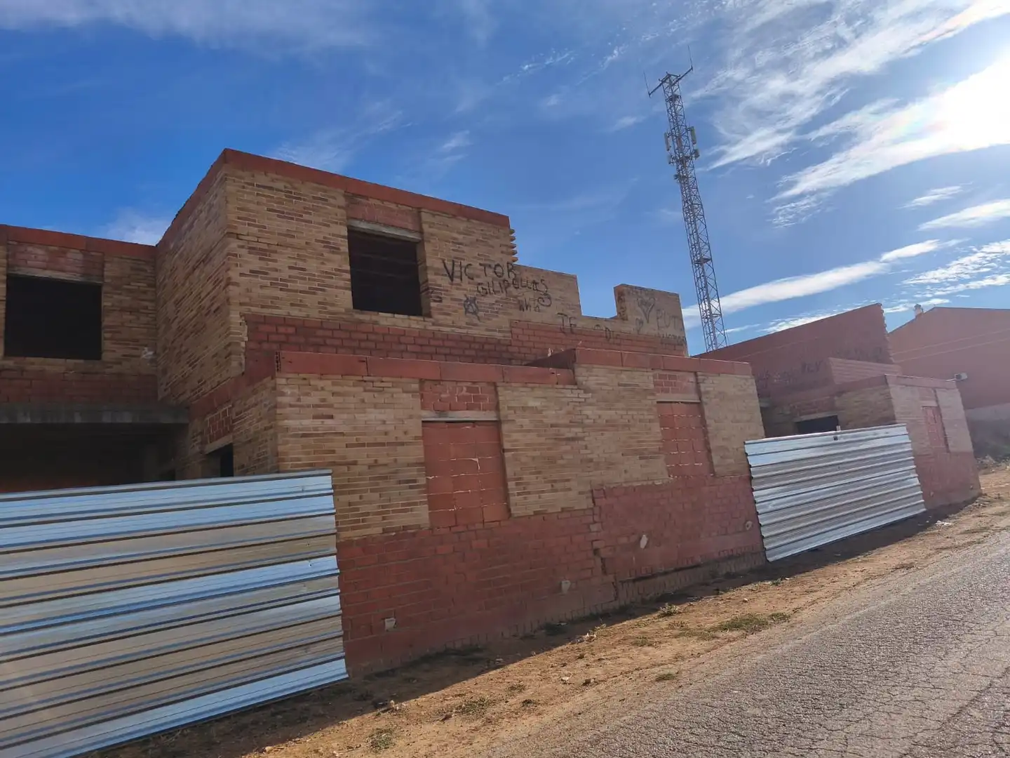 Vista exterior de Casa adosada en venta en Cabezamesada con Calefacción, Jardín privado y Amueblado