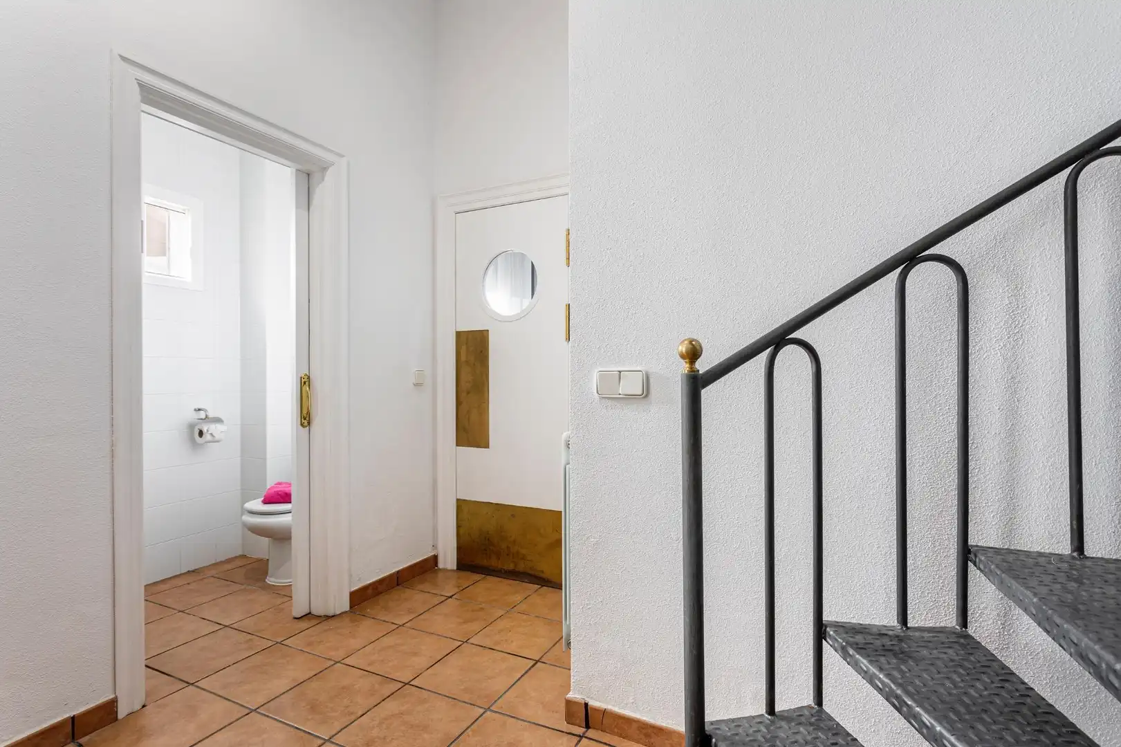Houses for sale in Chiva  with Air Conditioner, Private garden and Terrace